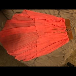 Brilliant colored multilayered country skirt